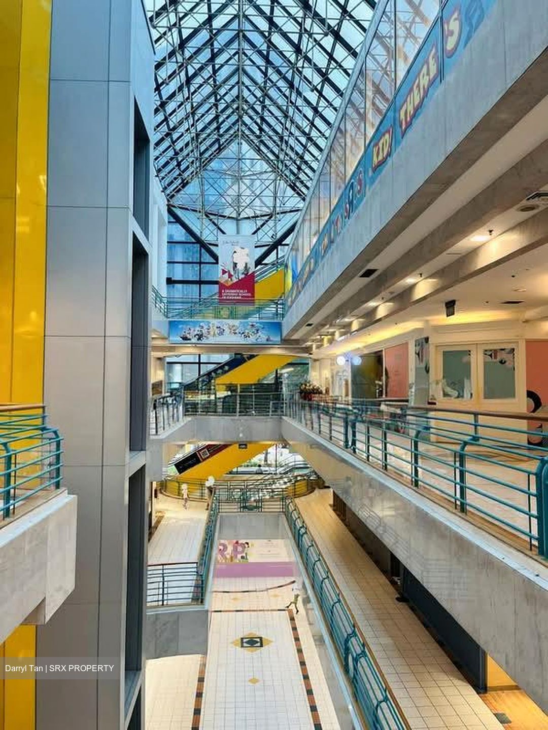 Forum The Shopping Mall (D9), Office #566800431